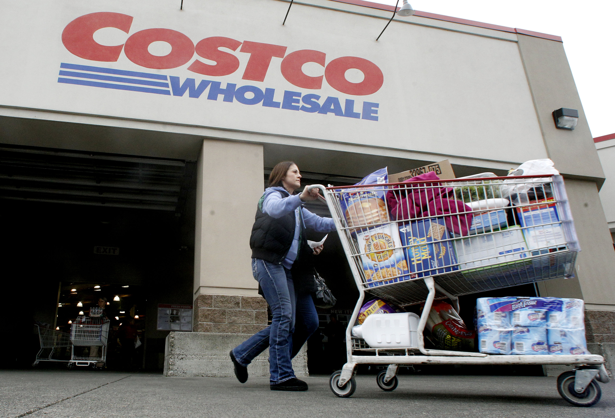 Costco CEO Says In-Store Shopping is More Important