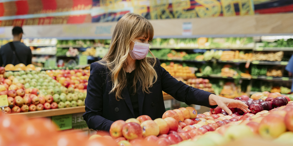 Grocery Shoppers to Reduce Spending on Holiday Food