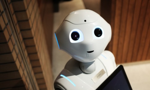 Kroger Debuts Robot-Powered Fulfillment Center